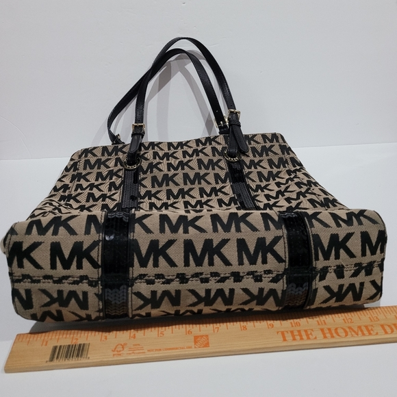 Michael Kors Purse All Over Logo Sequins  & Leather Straps Gold Accent Grommets - Picture 4 of 10